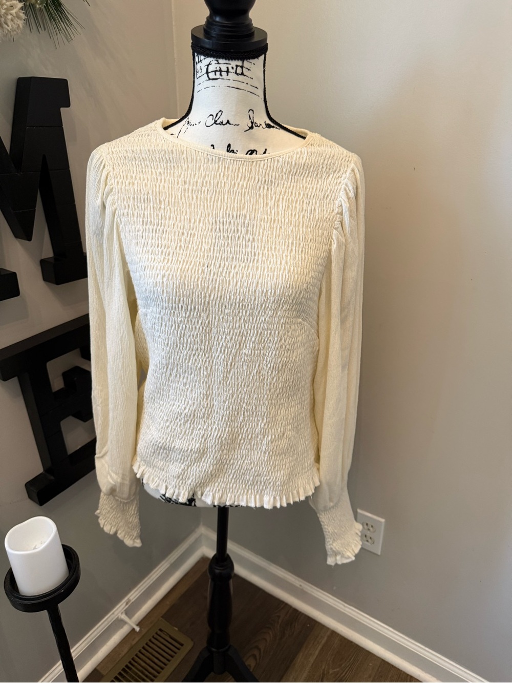 Anthropology XL Cream Smocked Long-Sleeve Women's Top